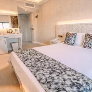 Platinum Otel&restaurant Hotel *